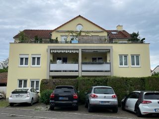2-Zi.-Wohnung mit Balkon, EBK, TG- und Außenstellplatz - kurfristig beziehbar!