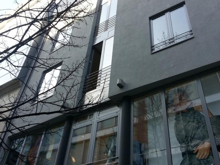 Charmante, möblierte 3 - Zimmer - Wohnung im zweiten Obergeschoss